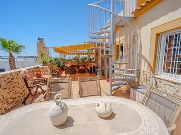 Àtic amb balcó en venda a Orihuela Costa