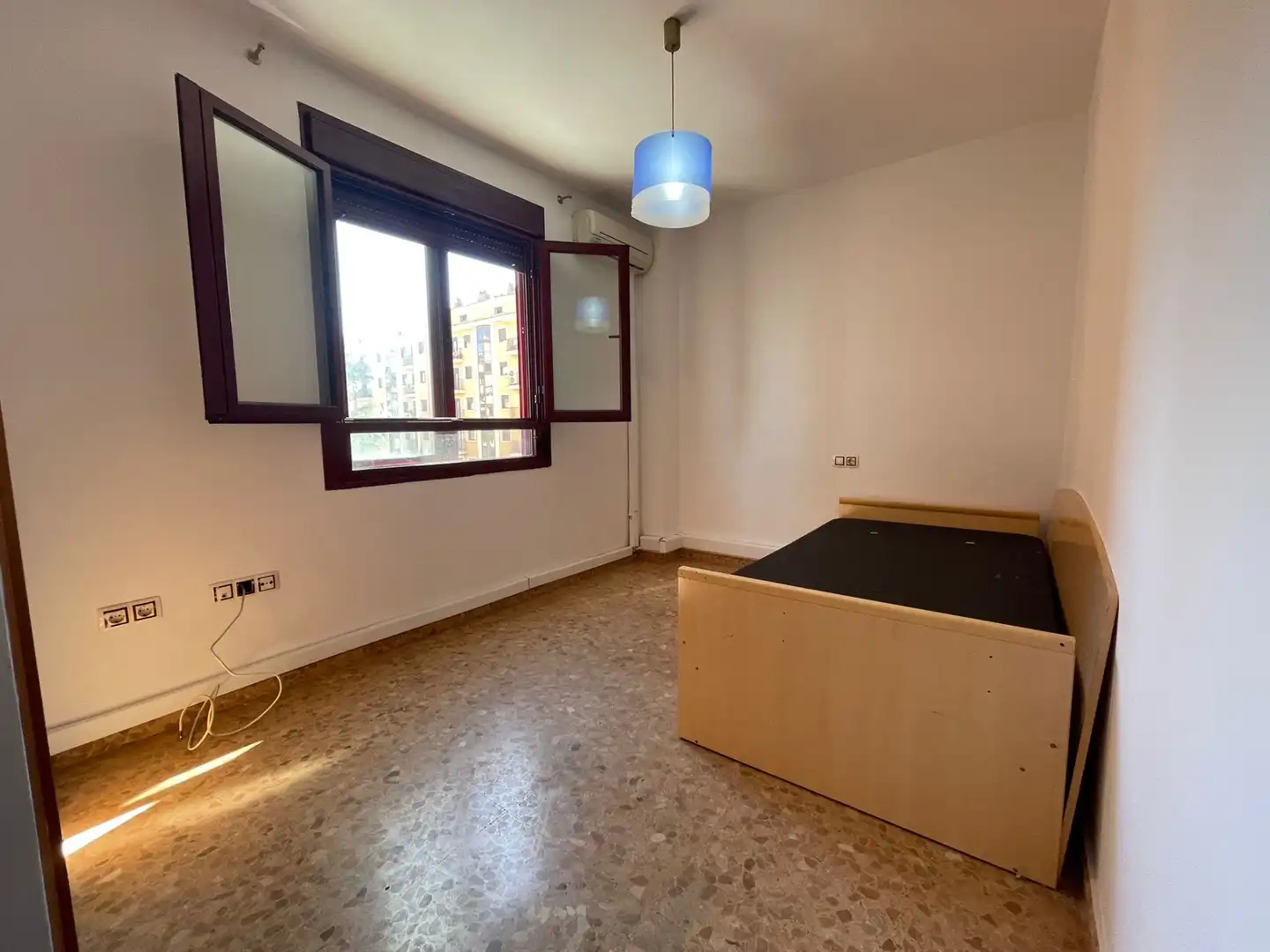 Dormitori de Pis en venda en Xàtiva amb Aire condicionat, Piscina i Balcó