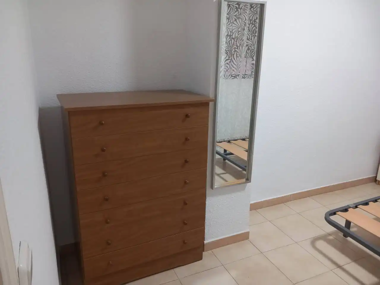 Habitación de Piso de alquiler en Murcia con Aire acondicionado y Amueblado