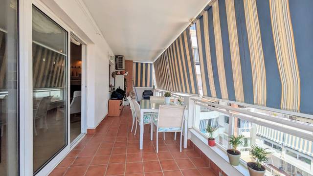 Piso en Alquiler en Los Boliches