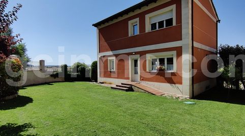 Photo 2 of Houses for sale in Calle Calle Cuesta de las Aguas, Portillo, Valladolid