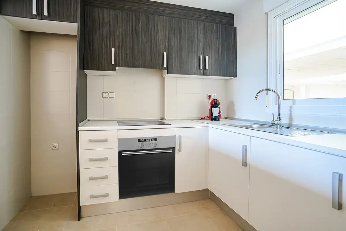 Cuina de Apartament en venda en Orihuela amb Terrassa, Piscina i Piscina comunitària