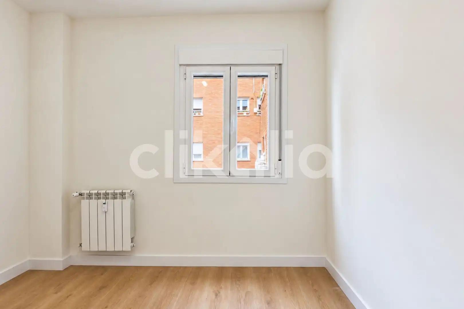 Schlafzimmer von Wohnung zum Verkauf in Barrio de Salamanca