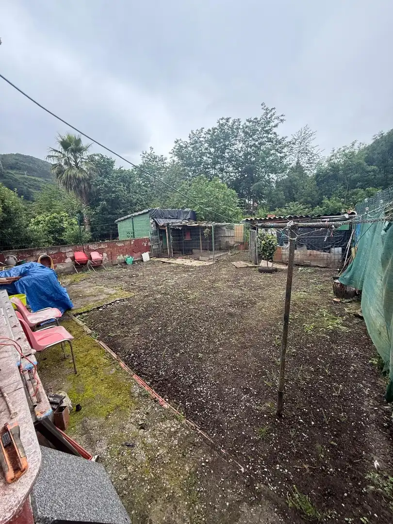 Casa o xalet en venda en Mieres (Asturias) amb Terrassa, Piscina i Moblat