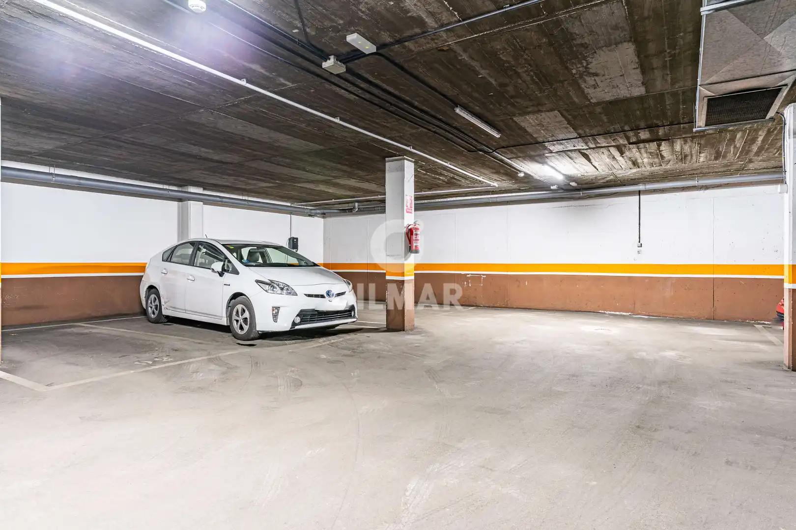 Parkplatz von Maisonette zum Verkauf in Madrid mit Heizung, Privatgarten und Abstellraum
