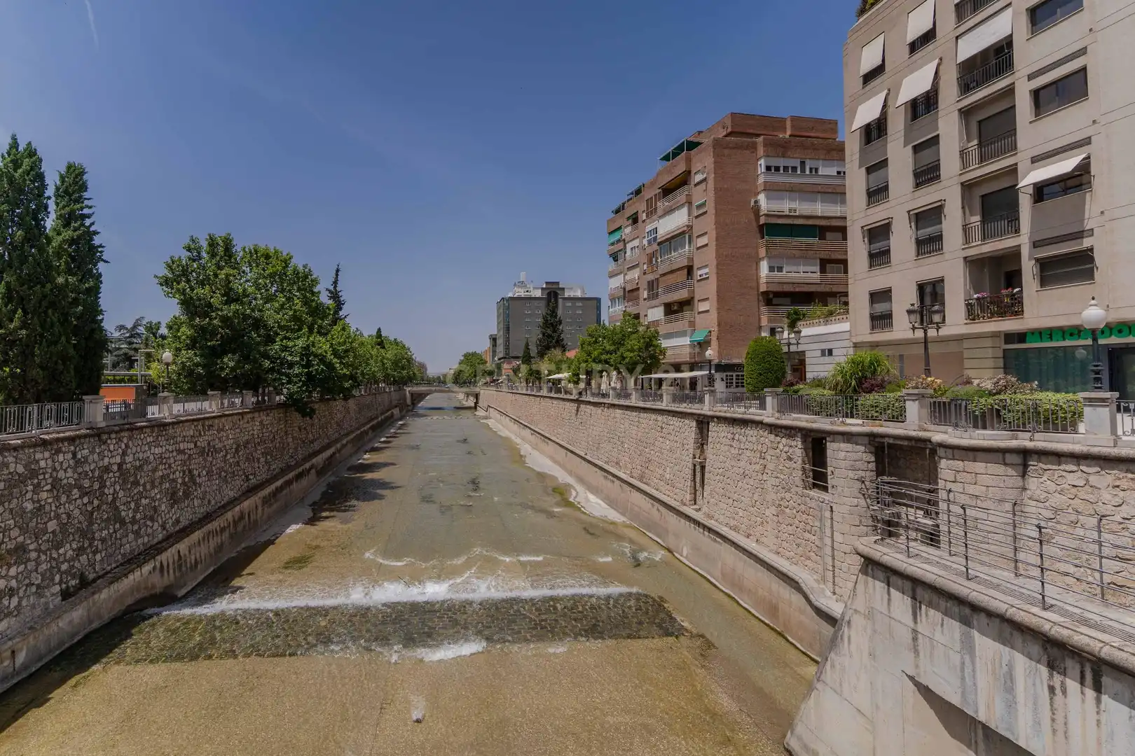 Apartamento en venta en Calle Estepona, 6, Granada, Spain, -1, San Matías - Realejo