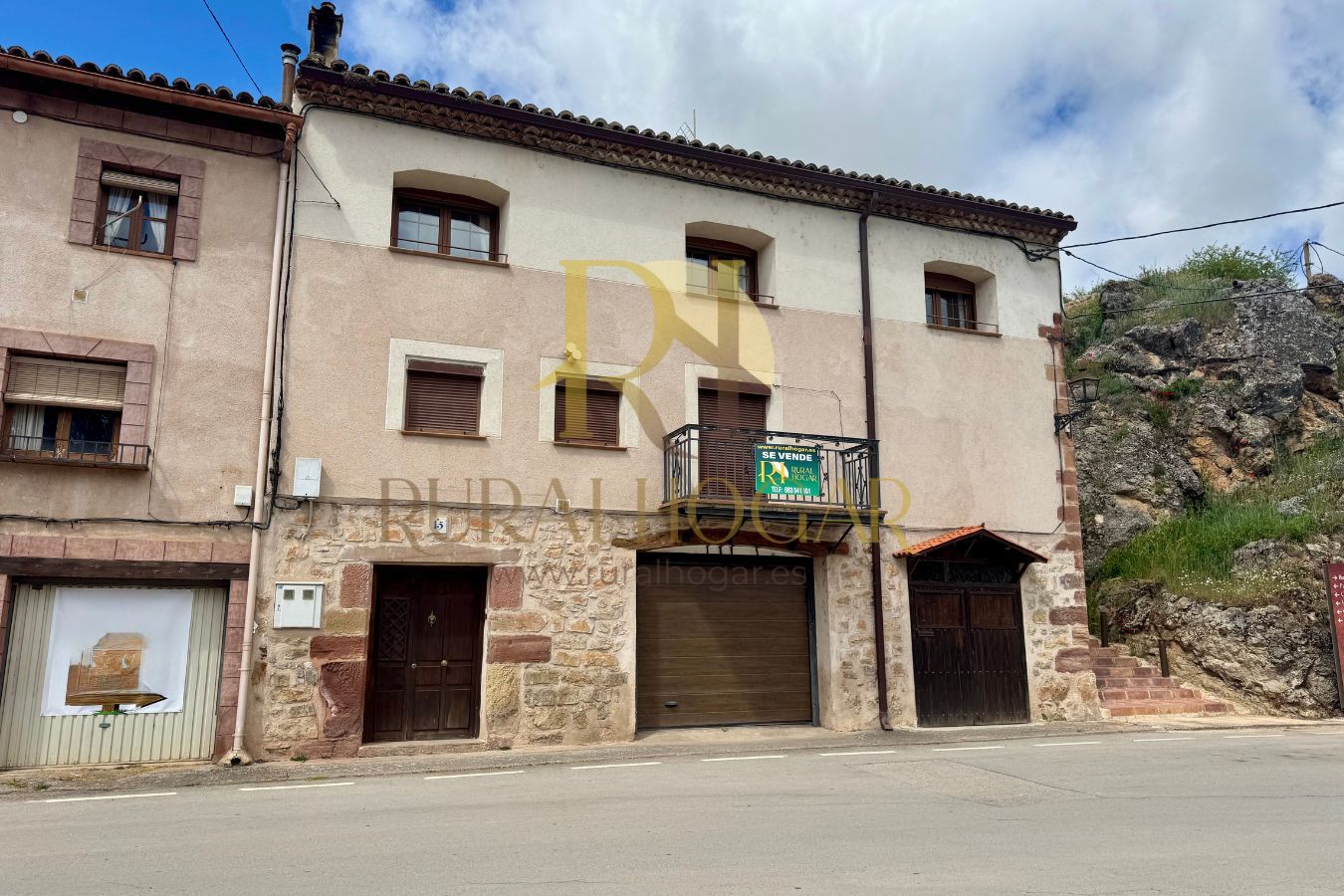 Vista exterior de Pis en venda en Molina de Aragón amb Calefacció, Terrassa i Rentadora