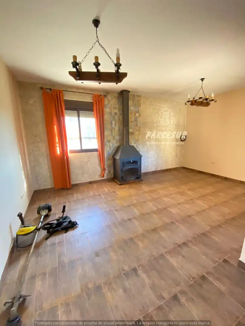 Sala d'estar de Casa o xalet en venda en Posadas amb Traster