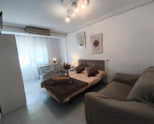 Bedroom of Flat to share in Alcalá de Henares  with Air Conditioner, Heating and Terrace
