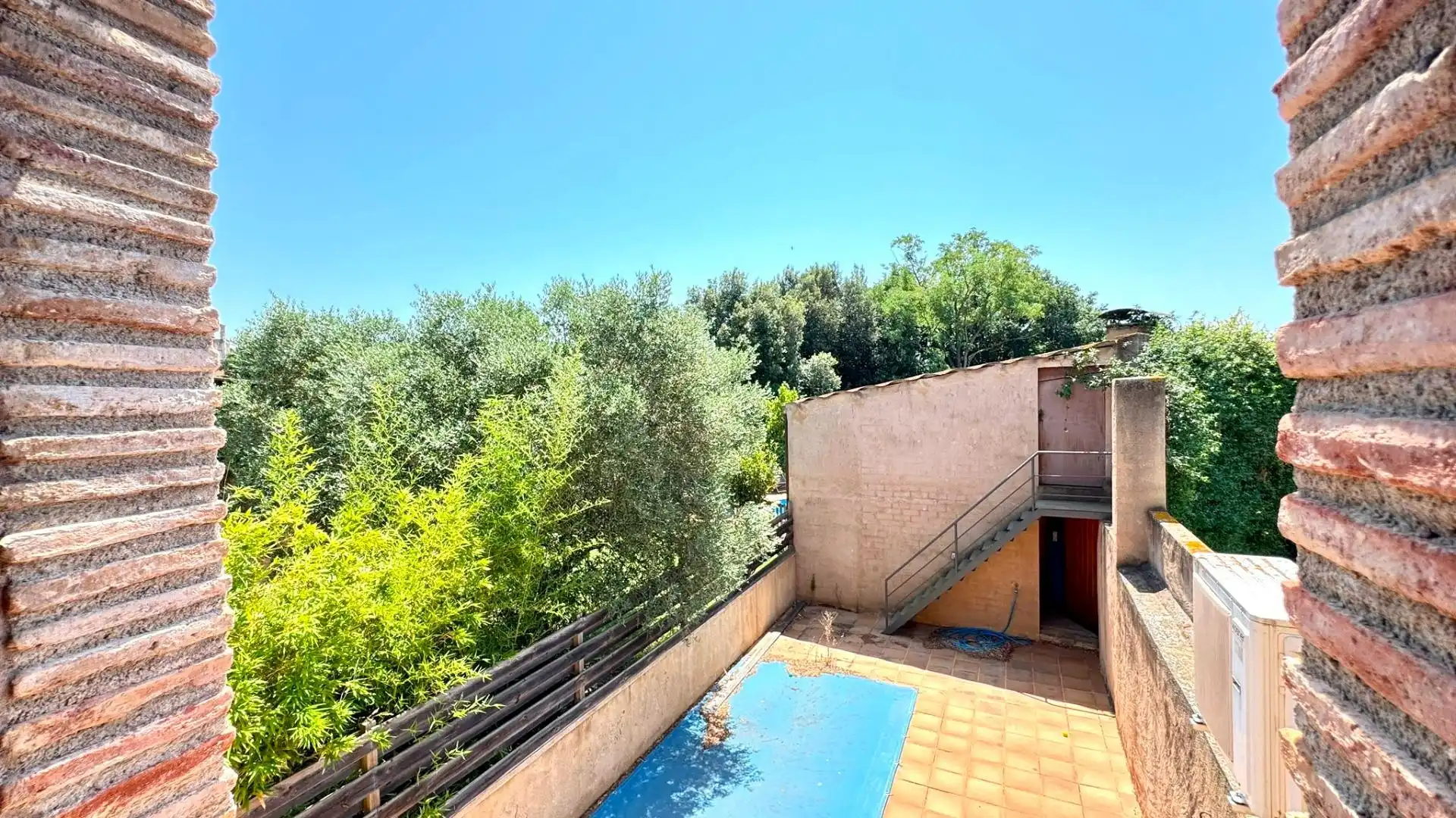 Piscina de Casa o xalet en venda en Ullastret amb Aire condicionat, Calefacció i Jardí privat