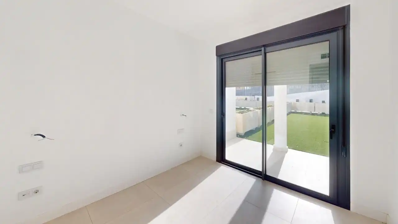 Apartment with pool for sale in El Higuerón, imagen 4