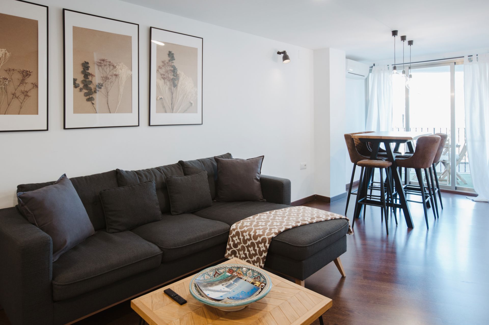 Sala d'estar de Apartament de lloguer en Calpe / Calp amb Aire condicionat, Calefacció i Parquet