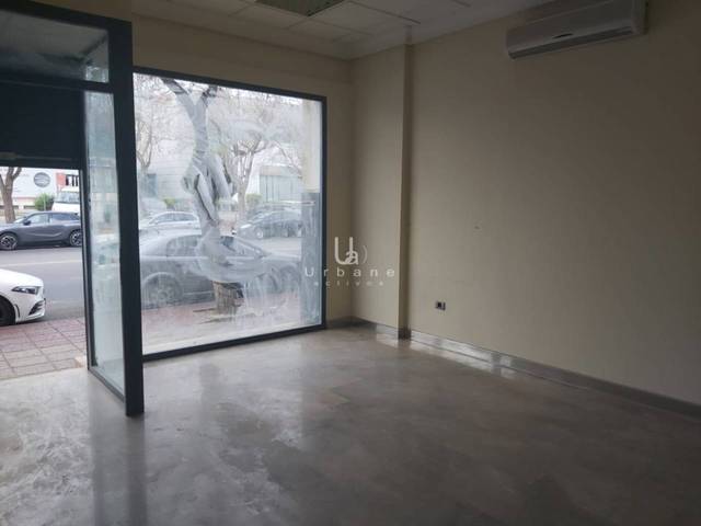 Oficina en Alquiler en Avenida Mariano Rojas en El Ranero