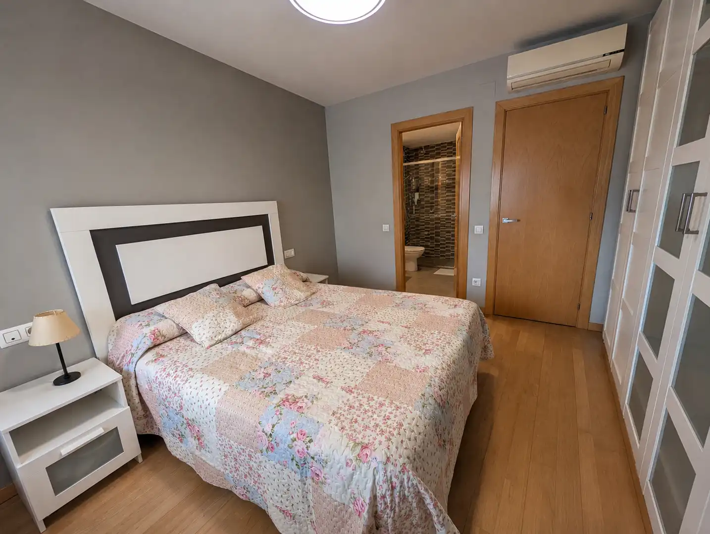 Bedroom of Duplexes for sale in Manresa  with Air Conditioner, Heating and Parquet flooring