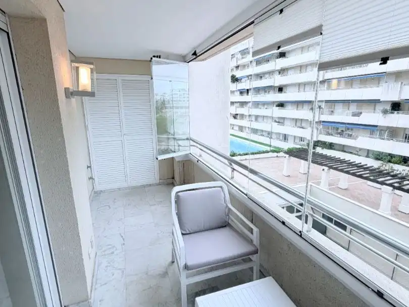Balcony of Flat for sale in Nueva Andalucía