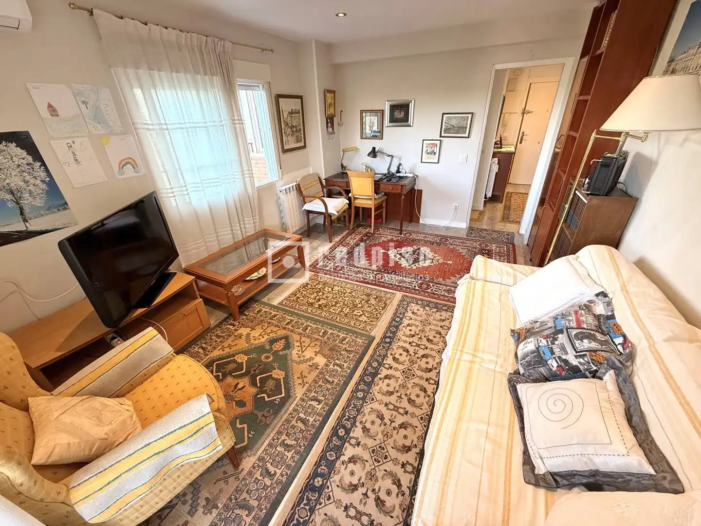 Living room of Flat for sale in Madrid  with Air Conditioner, Heating and Private garden