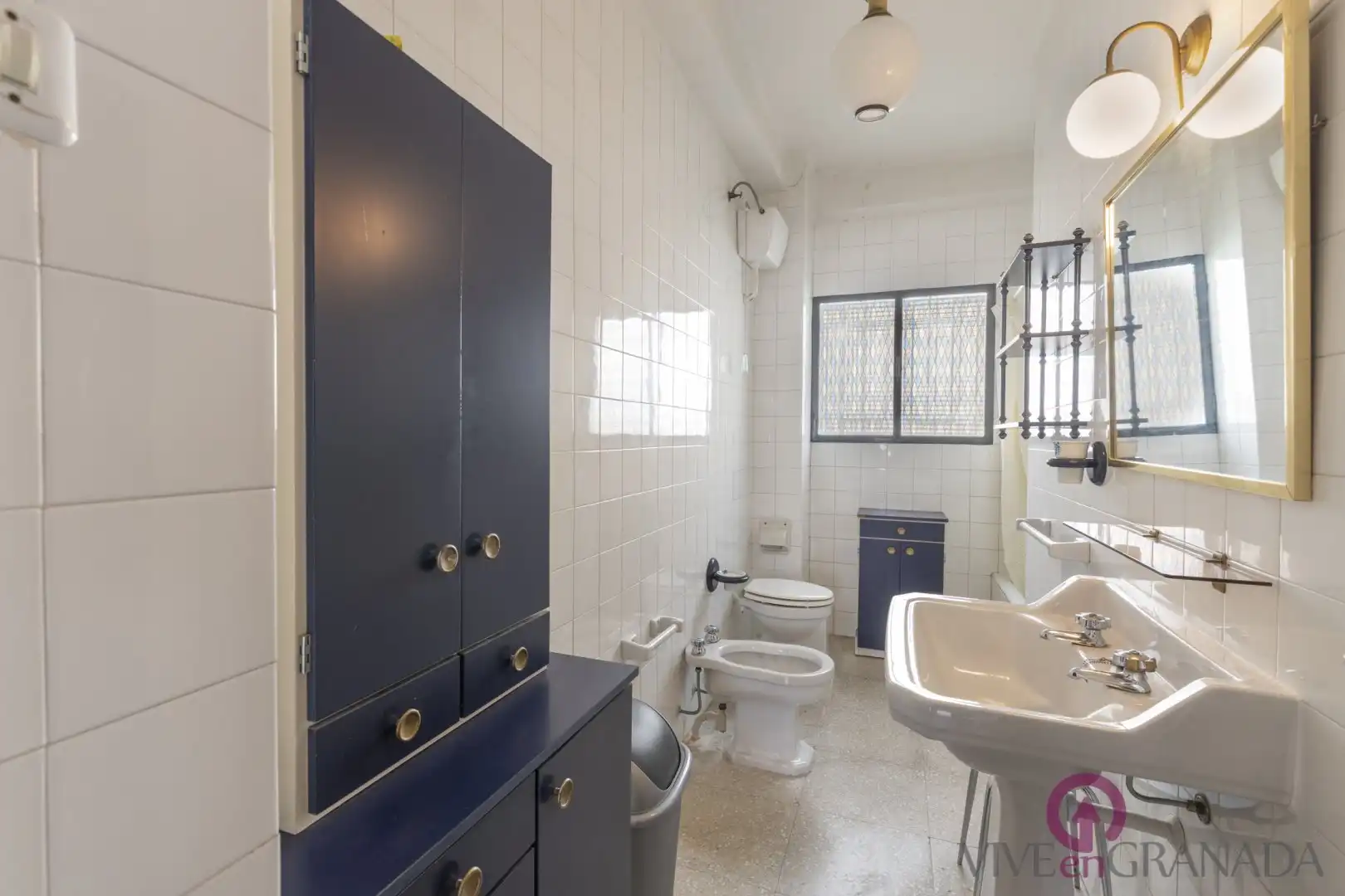 Badezimmer von Haus oder Chalet zum Verkauf in Cájar mit Schwimmbad