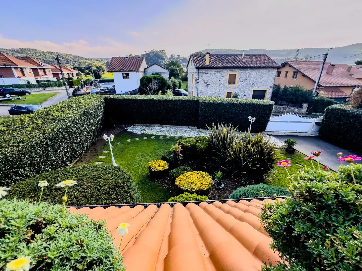 Jardí de Casa o xalet en venda en Camargo amb Calefacció, Jardí privat i Piscina