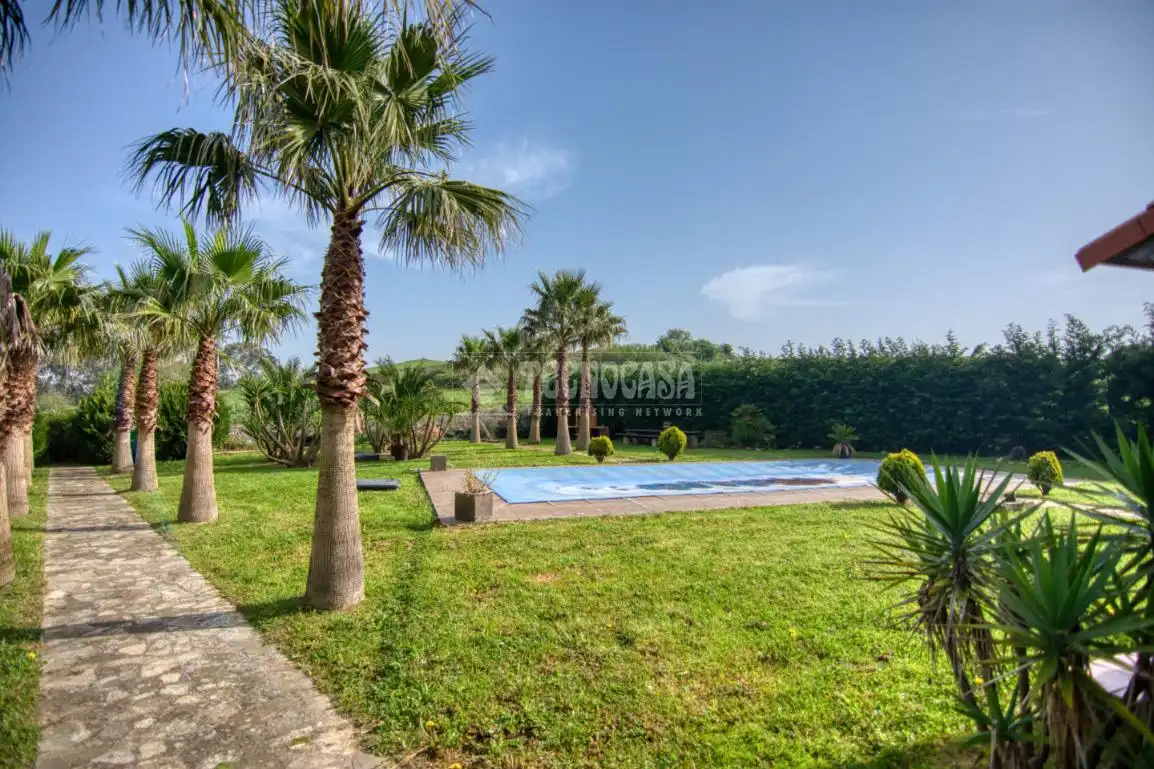 Garden of Houses for sale in Polanco  with Swimming Pool
