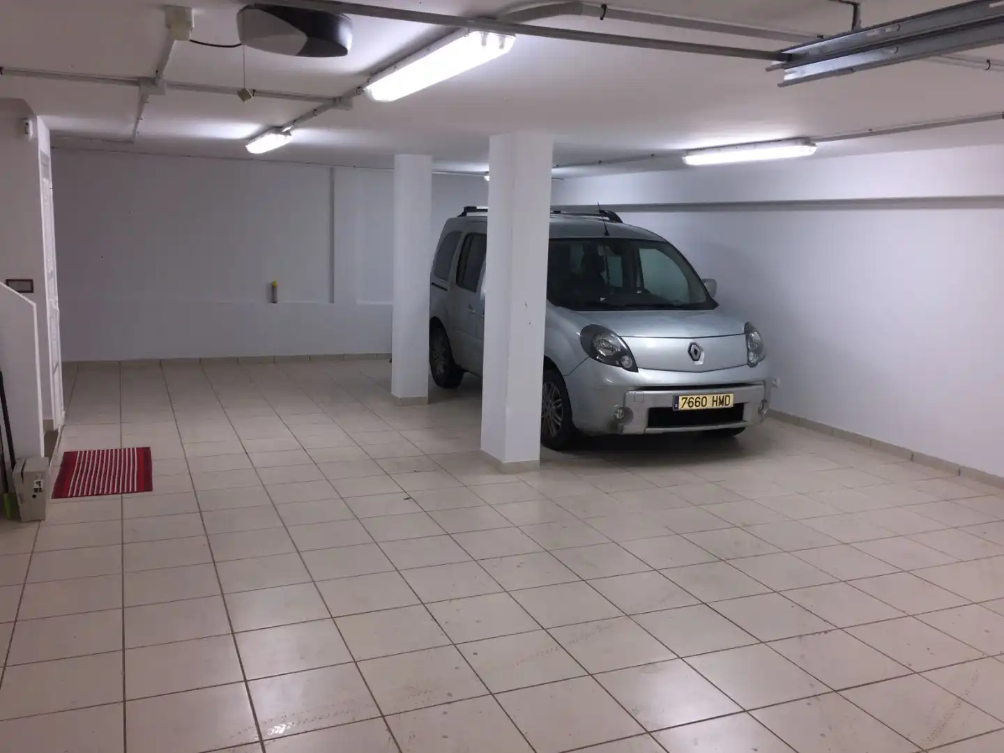 Parking de Casa o chalet de alquiler en Lloseta con Aire acondicionado, Calefacción y Jardín privado