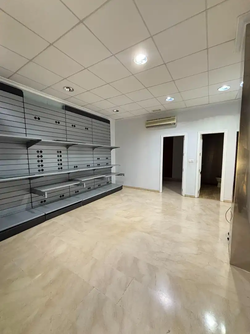 Local commercial à vendre à Valdepeñas, imagen 10