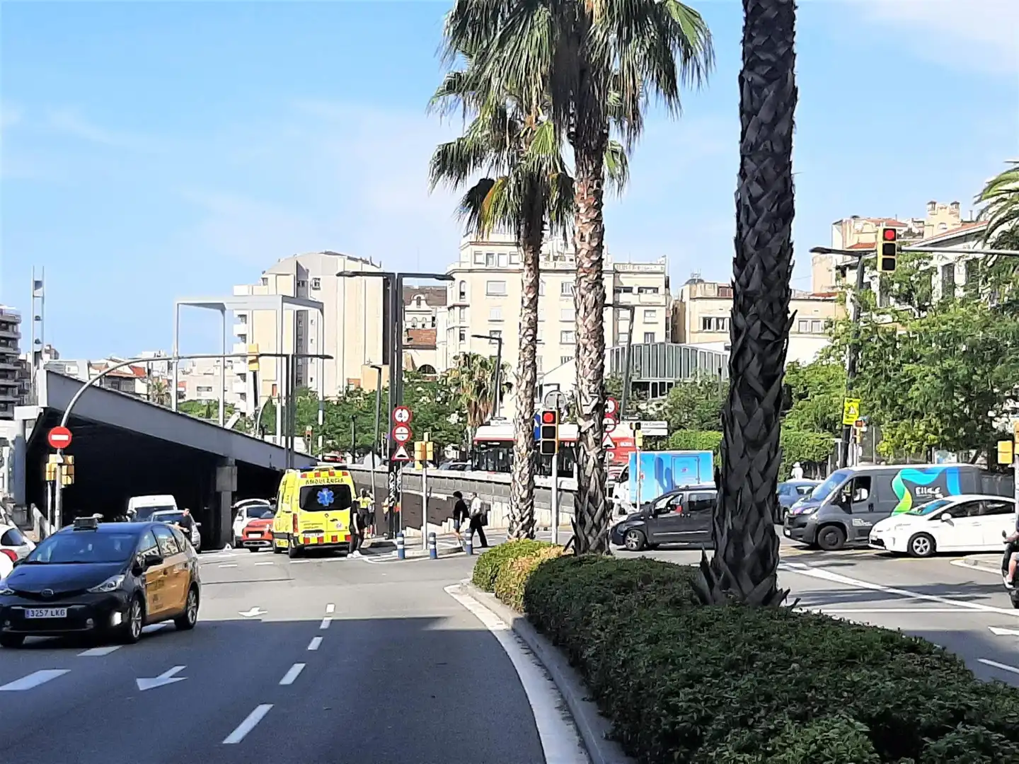 Außenansicht von Büro zur Miete in Barcelona mit Klimaanlage, Heizung und Möbliert