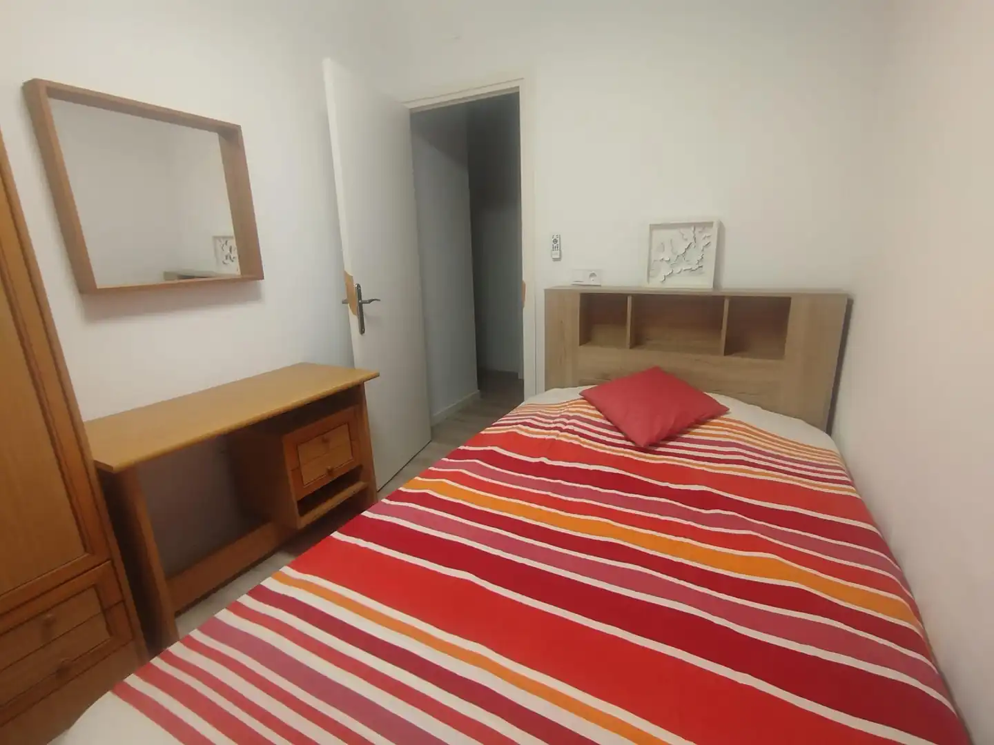 Dormitori de Pis de lloguer en Lloret de Mar amb Calefacció, Moblat i Balcó