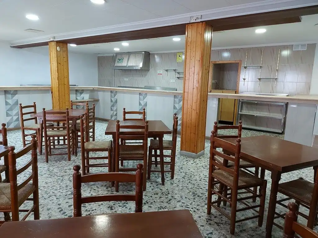 Commercial properties for sale in Domeño