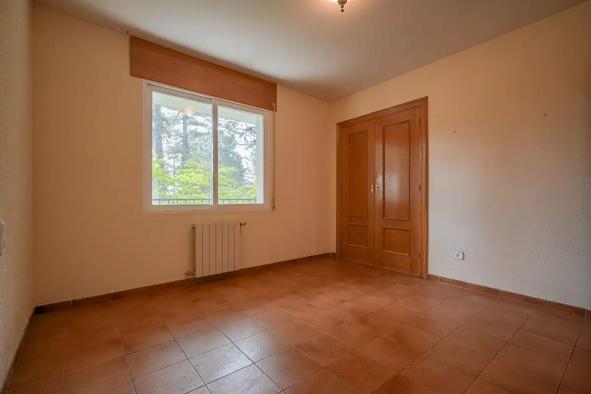 Dormitori de Casa o xalet en venda en Abantos - Carmelitas