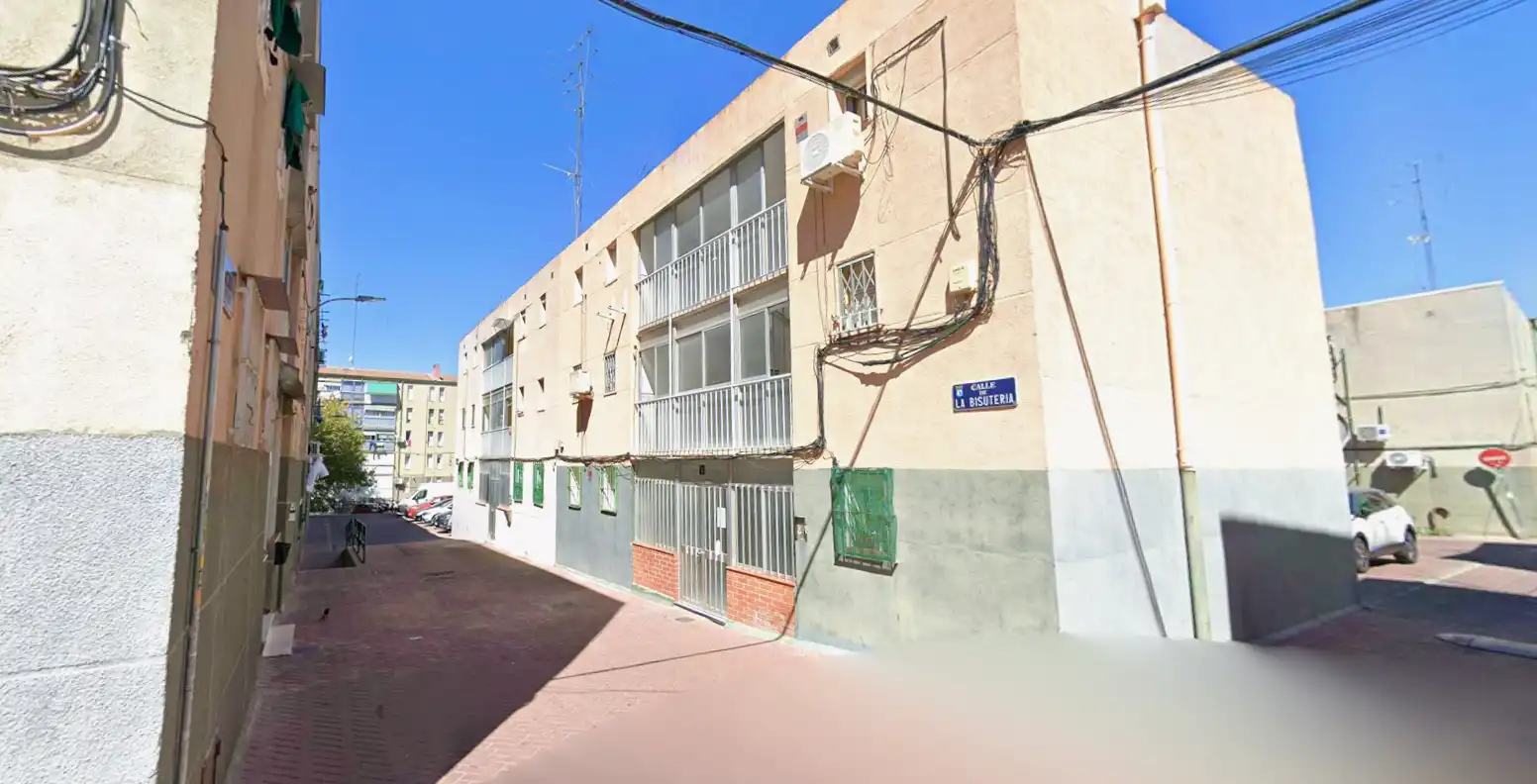 Vista exterior de Pis en venda en Madrid