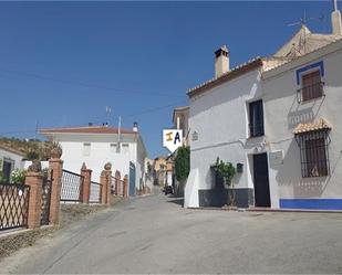 Exterior view of Single-family semi-detached for sale in Moclín  with Terrace, Swimming Pool and Internet