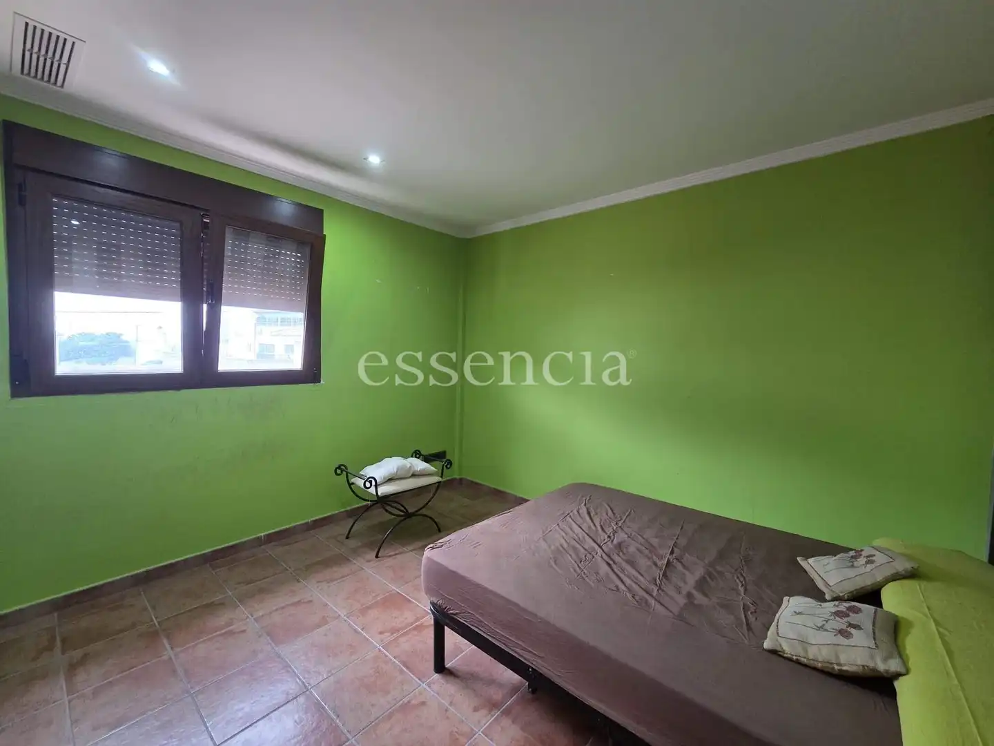 Houses for sale in Terrateig  with Air Conditioner, Private garden and Terrace