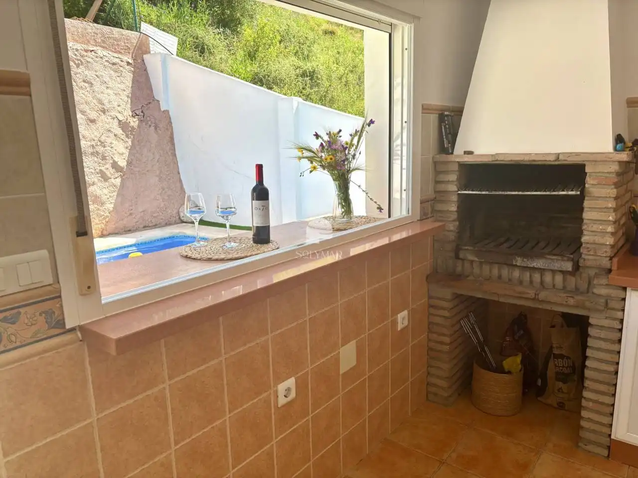 Terrasse von Haus oder Chalet zur Miete in Canillas de Aceituno mit Klimaanlage, Privatgarten und Terrasse
