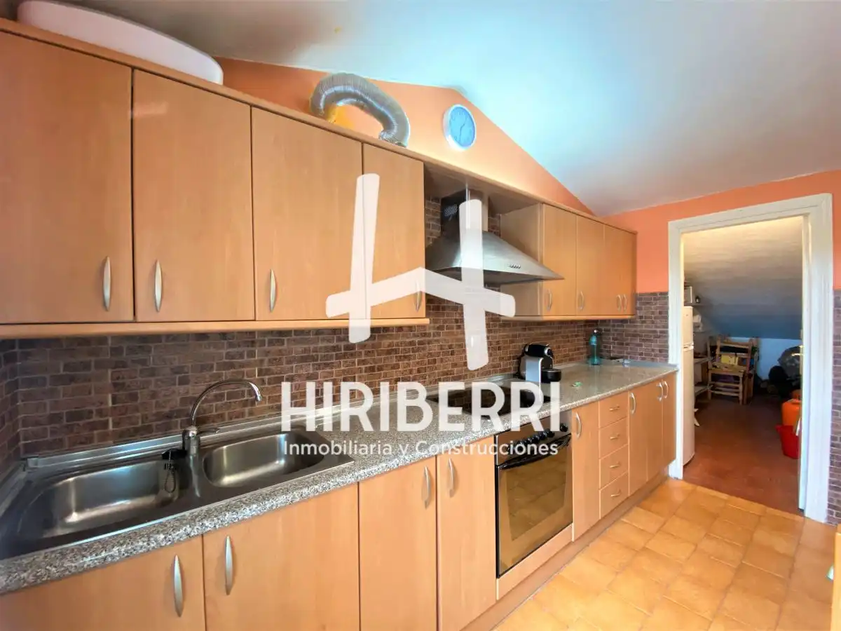 Cocina de Ático en venta en Herramélluri con Trastero y Amueblado