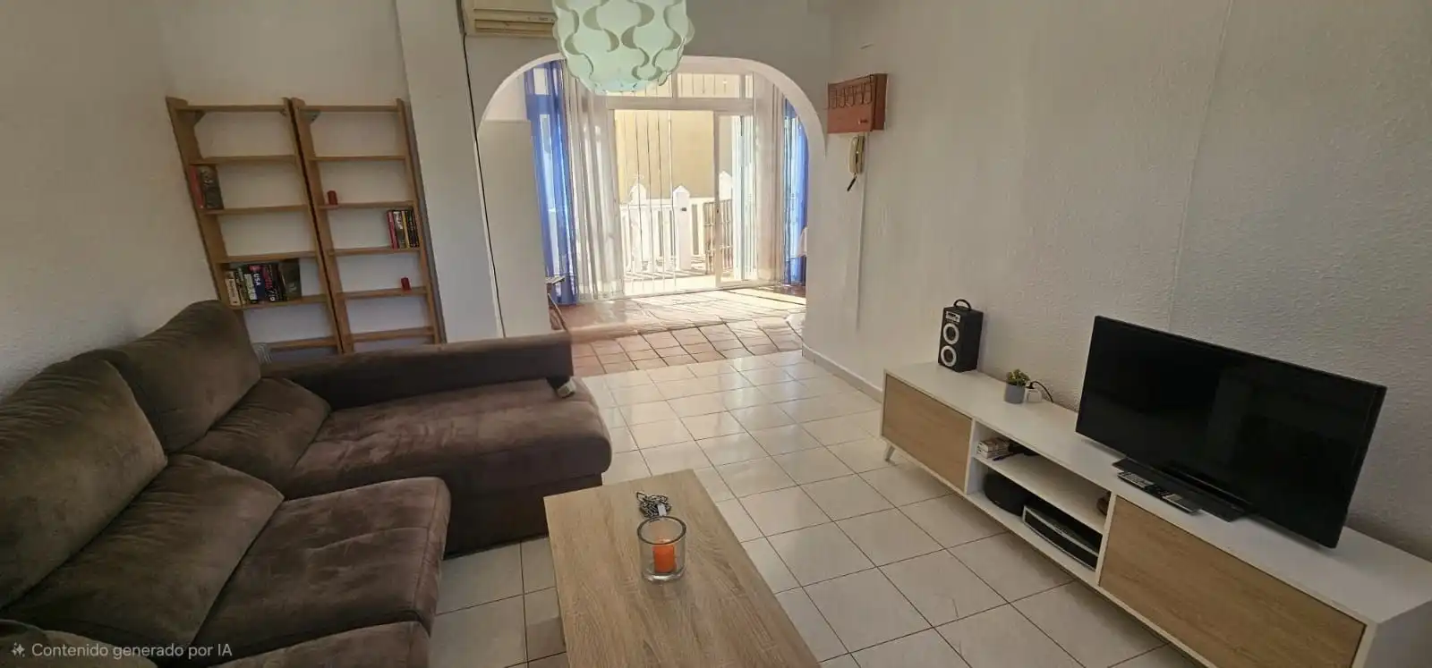 Sala d'estar de Apartament en venda en L'Alfàs del Pi amb Aire condicionat, Calefacció i Jardí privat