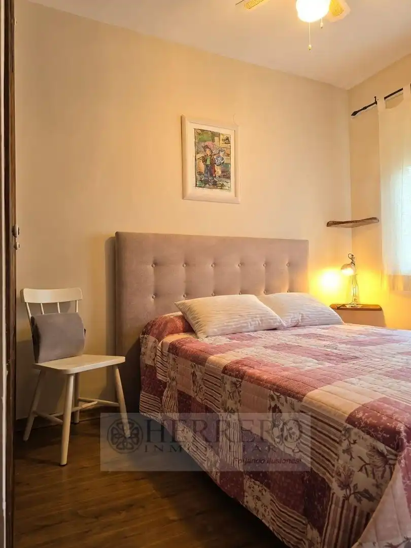 Habitación de Casa adosada en venta en Gandia con Aire acondicionado, Calefacción y Jardín privado