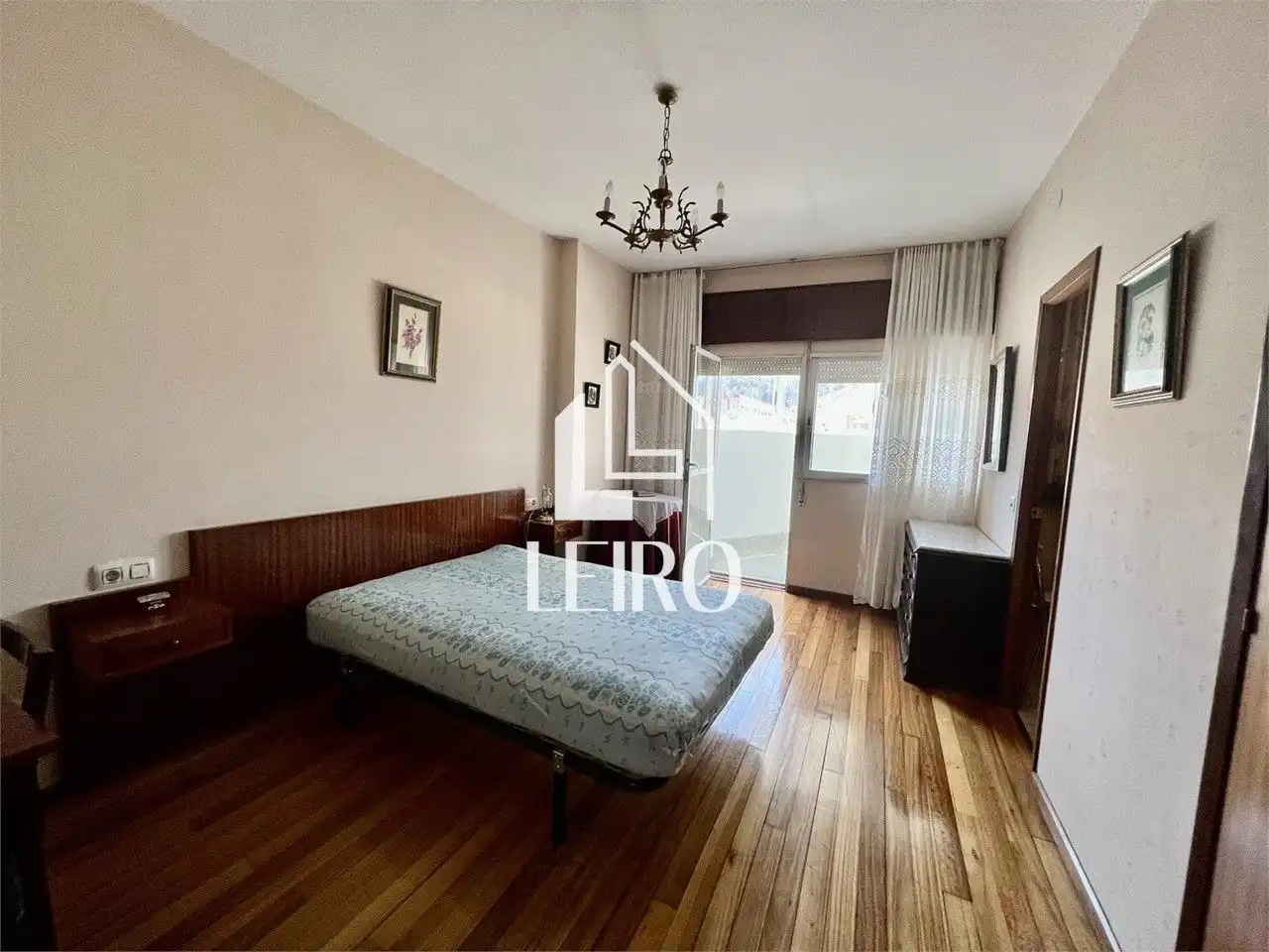 Dormitori de Casa adosada en venda en Cuntis amb Calefacció, Parquet i Terrassa