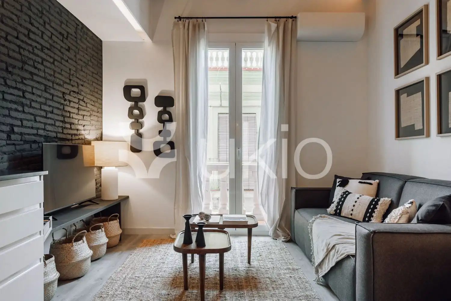 Living room of Apartments for rent in Barcelona  with Air Conditioner, Heating and Furnished