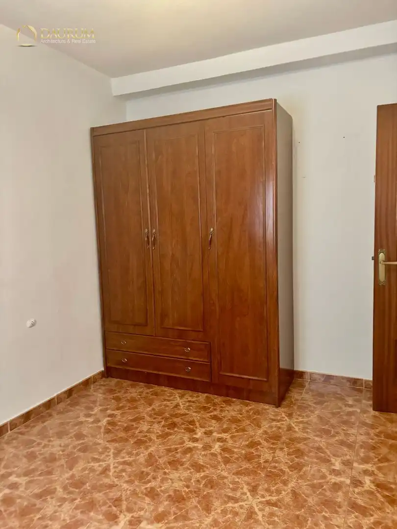 Dormitori de Pis en venda en Madrid amb Calefacció, Terrassa i Traster