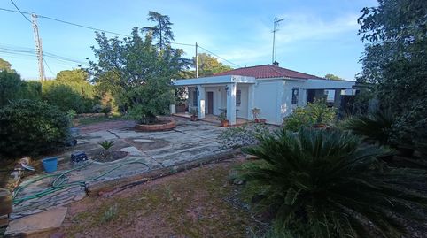 Chalet en venta en Betera, 5 dormitorios.