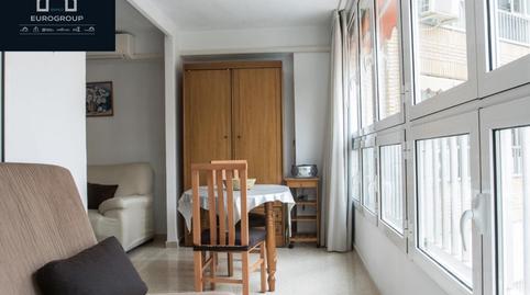 Foto 2 de Apartament de lloguer a Playa Levante, Alicante