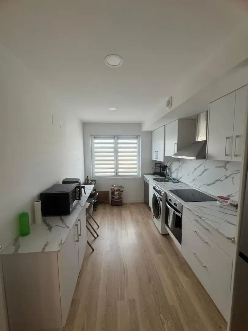 Kitchen of Flat for sale in Quart de Poblet  with Air Conditioner, Oven and Balcony
