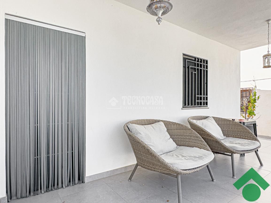 Terrassa de Casa o xalet en venda en Vegas del Genil amb Aire condicionat, Calefacció i Jardí privat