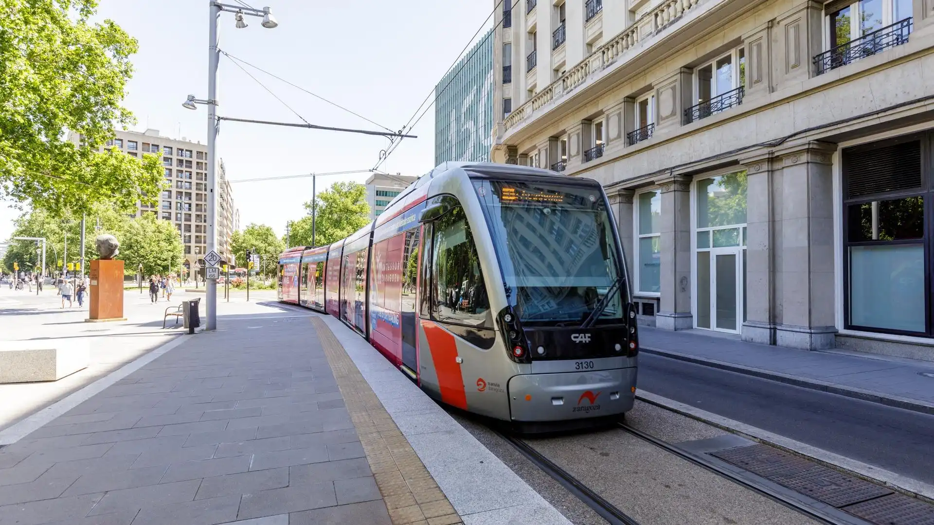 Vista exterior de Piso en venta en Zaragoza con Calefacción y Trastero