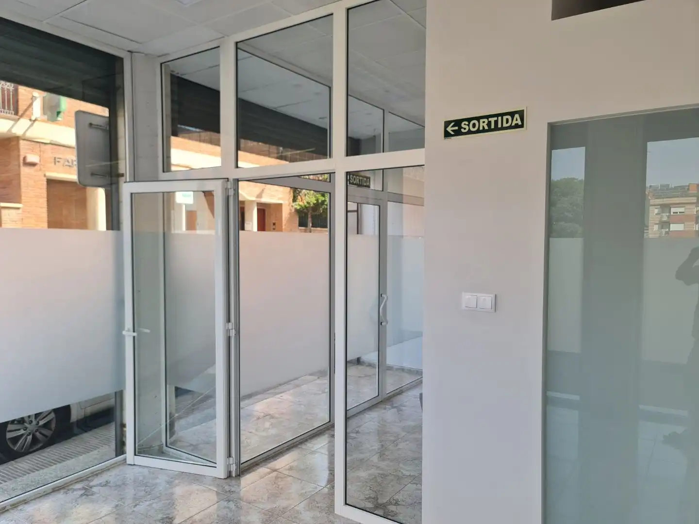 Local comercial de lloguer a jacint verdaguer 32, imagen 33