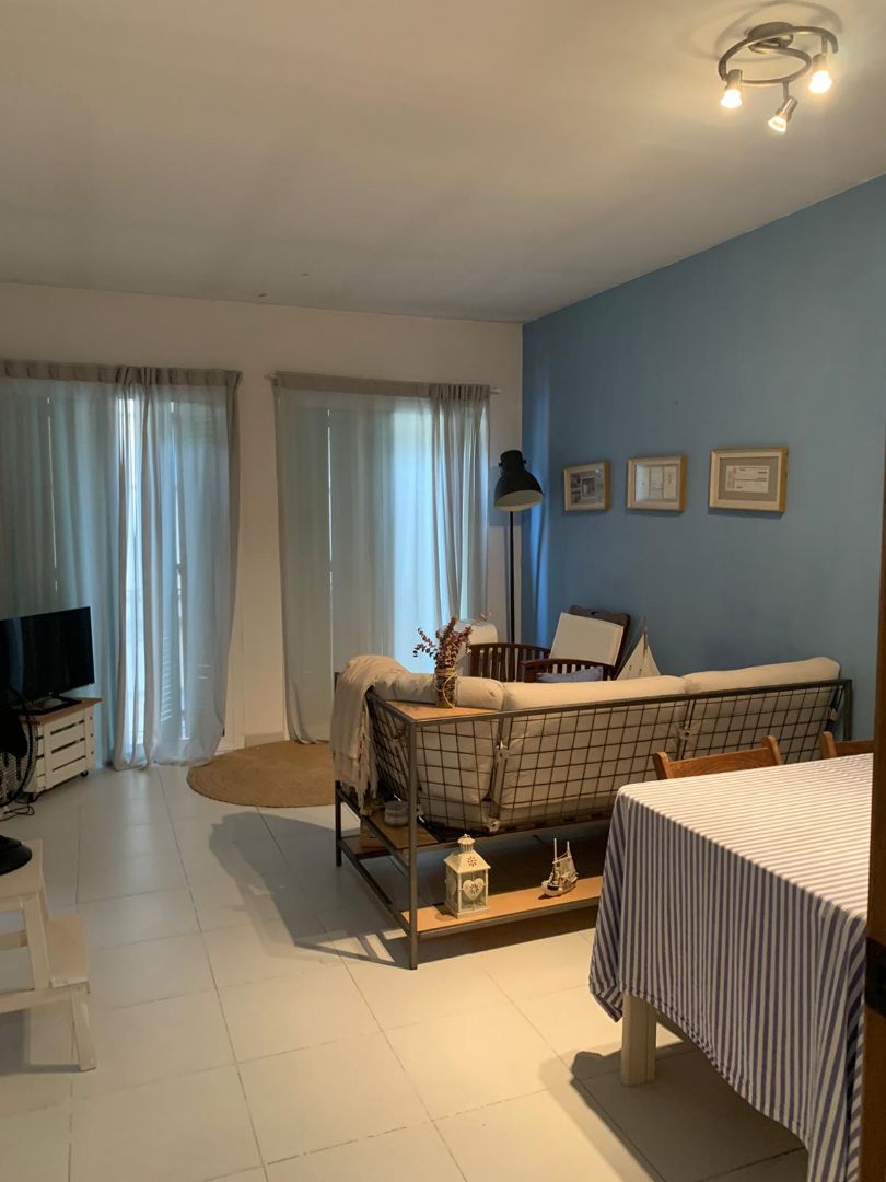 Sala d'estar de Apartament de lloguer en Sitges amb Calefacció, Moblat i Forn