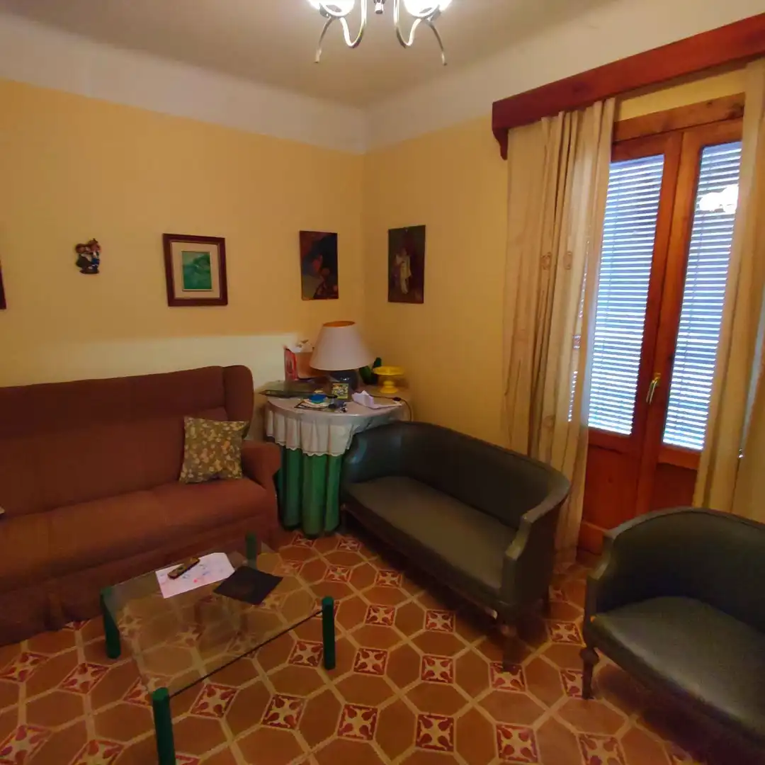 Sala de estar de Finca rústica en venta en Colungo con Balcón