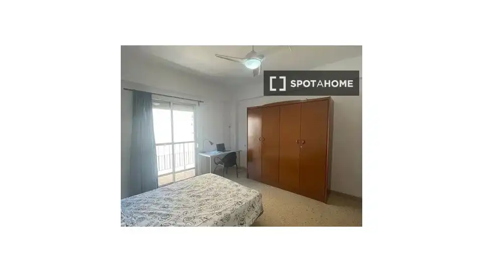 Schlafzimmer von Wohnungen zur untervermieten in Murcia mit Klimaanlage, Terrasse und Möbliert