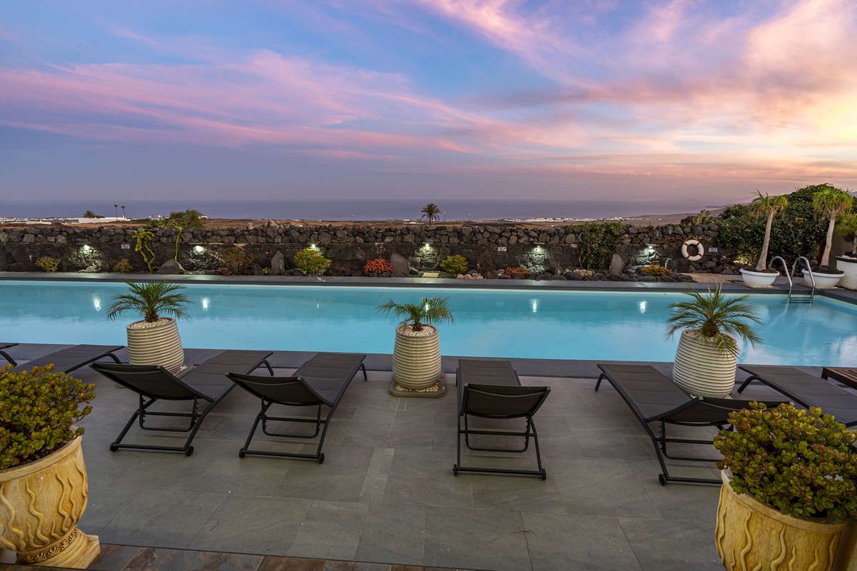 Terrassa de Casa o xalet en venda en Tías amb Jardí privat, Piscina i Moblat