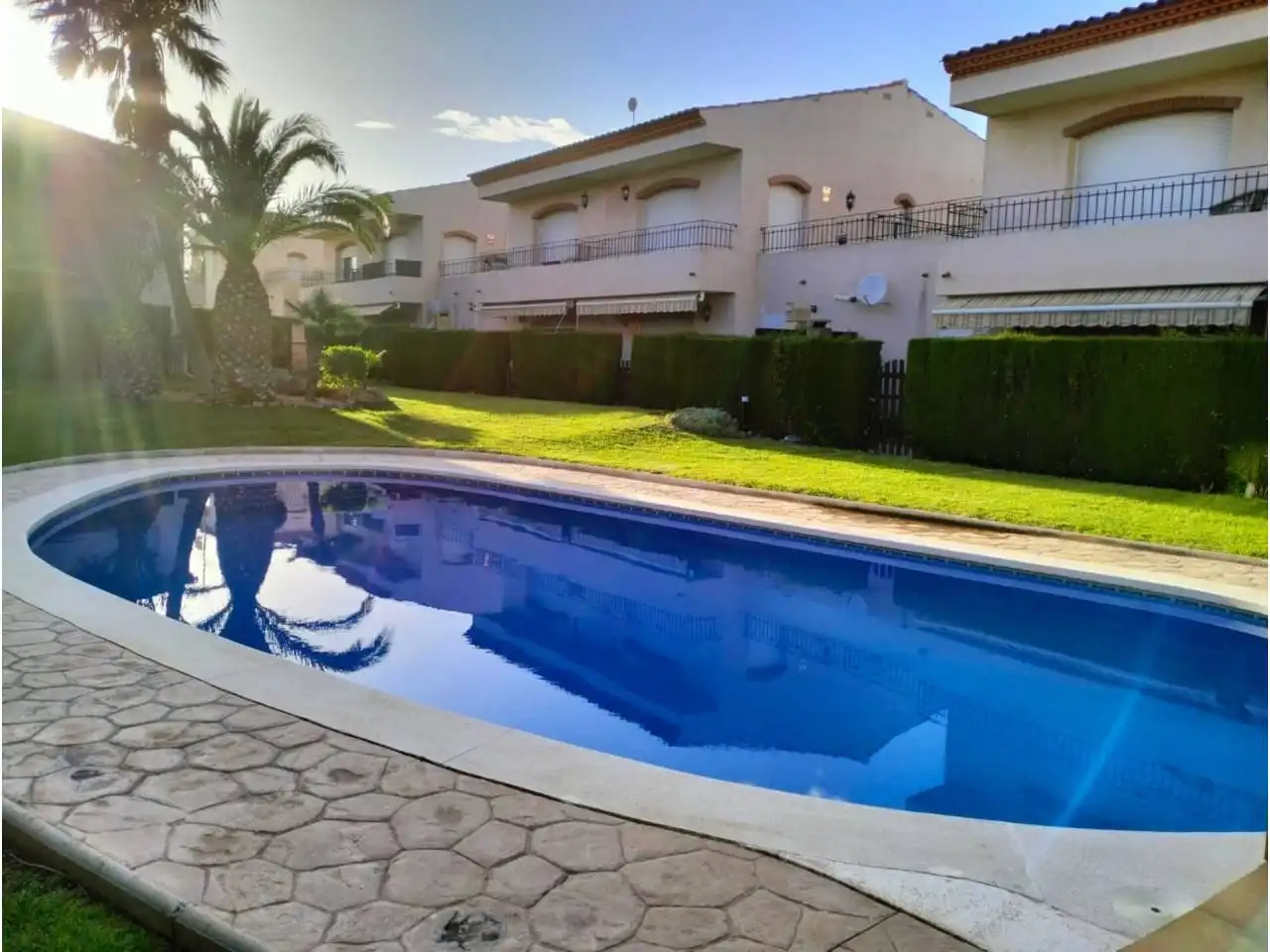 Piscina de Casa o xalet en venda en Mont-roig del Camp amb Aire condicionat, Calefacció i Terrassa